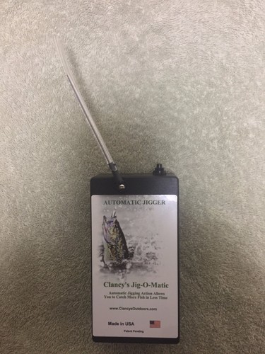New Clancy's Jig-O-Matic AUTO JIGGER ICE FISHING Jig Fish Lure Battery Operated - 第 1/2 張圖片