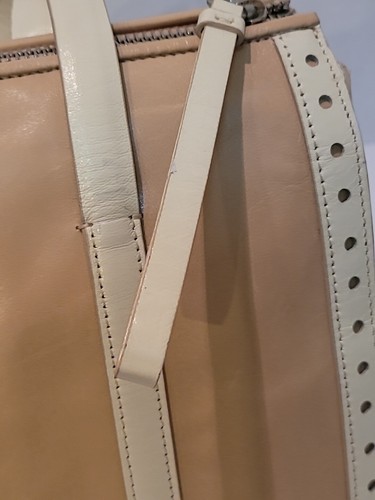 Bolso retro de cuero vintage Ann Taylor beige blanco roto estricción barril Dr - Imagen 16 de 23