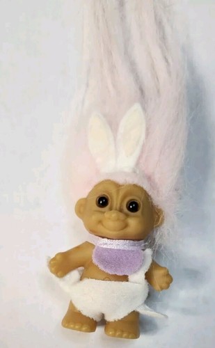 Russ Troll Doll 2” Pink Hair Brown Eyes Standing Baby Bunny Easter