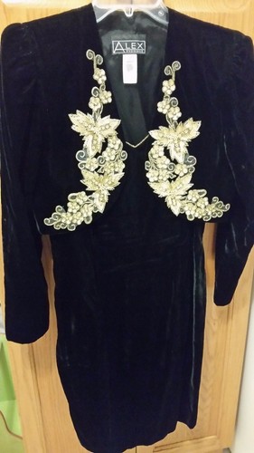 ALEX EVENINGS LADIES BEAUTIFUL BLACK 