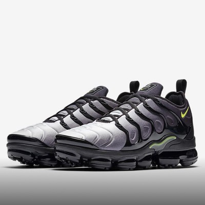 ORIGINAL NIKE AIR VAPORMAX PLUS GRIGIO SFUMATO EUR 41 NUOVE MAI INDOSSATE |  eBay