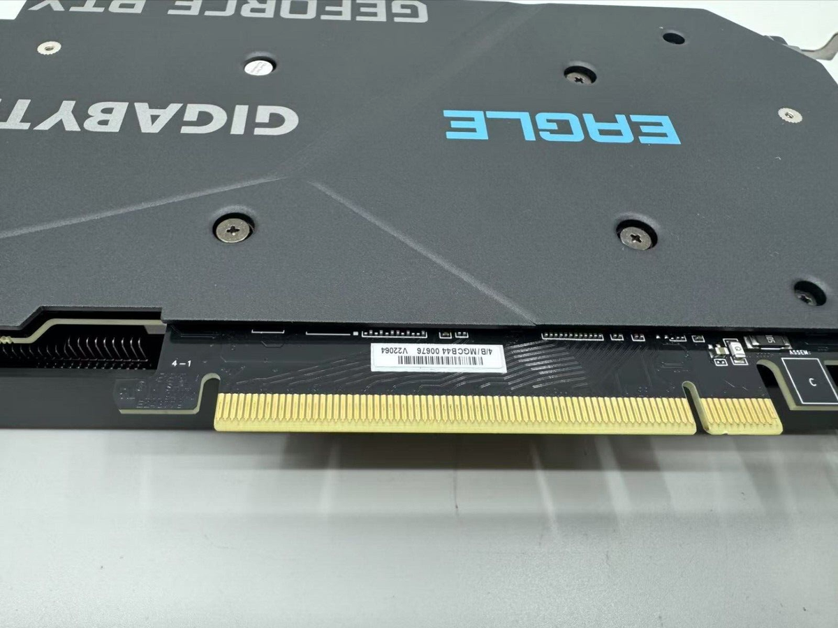 GIGABYTE GeForce RTX 3060 Ti EAGLE OC 8GB GDDR6 Graphics GIGABYTE GeForce RTX 3060 Ti EAGLE OC 8GB GDDR6 Graphics