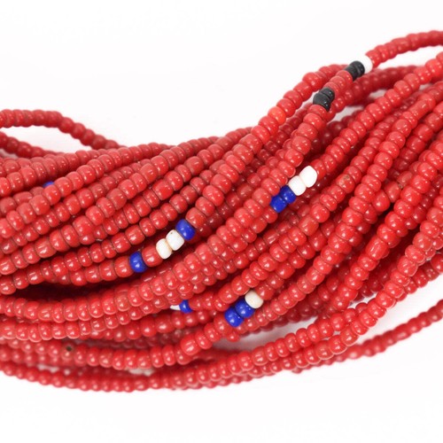Baule Tamba Red Seed Bead Necklace - Picture 3 of 7