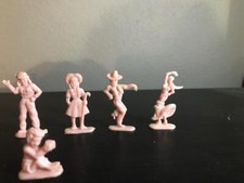 Lot of 7 "100 Dolls" Figures - 1970s Comic Book Premiums - 40133