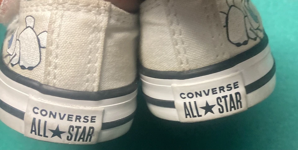 Zapatos Converse Disney Frozen para niños pequeños talla infantil 5 blancos con correa Olaf en los laterales Foto 4 de 4