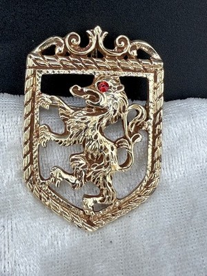 Vintage Sarah Coventry Griffon Brooch Crest Royal Signed 1958