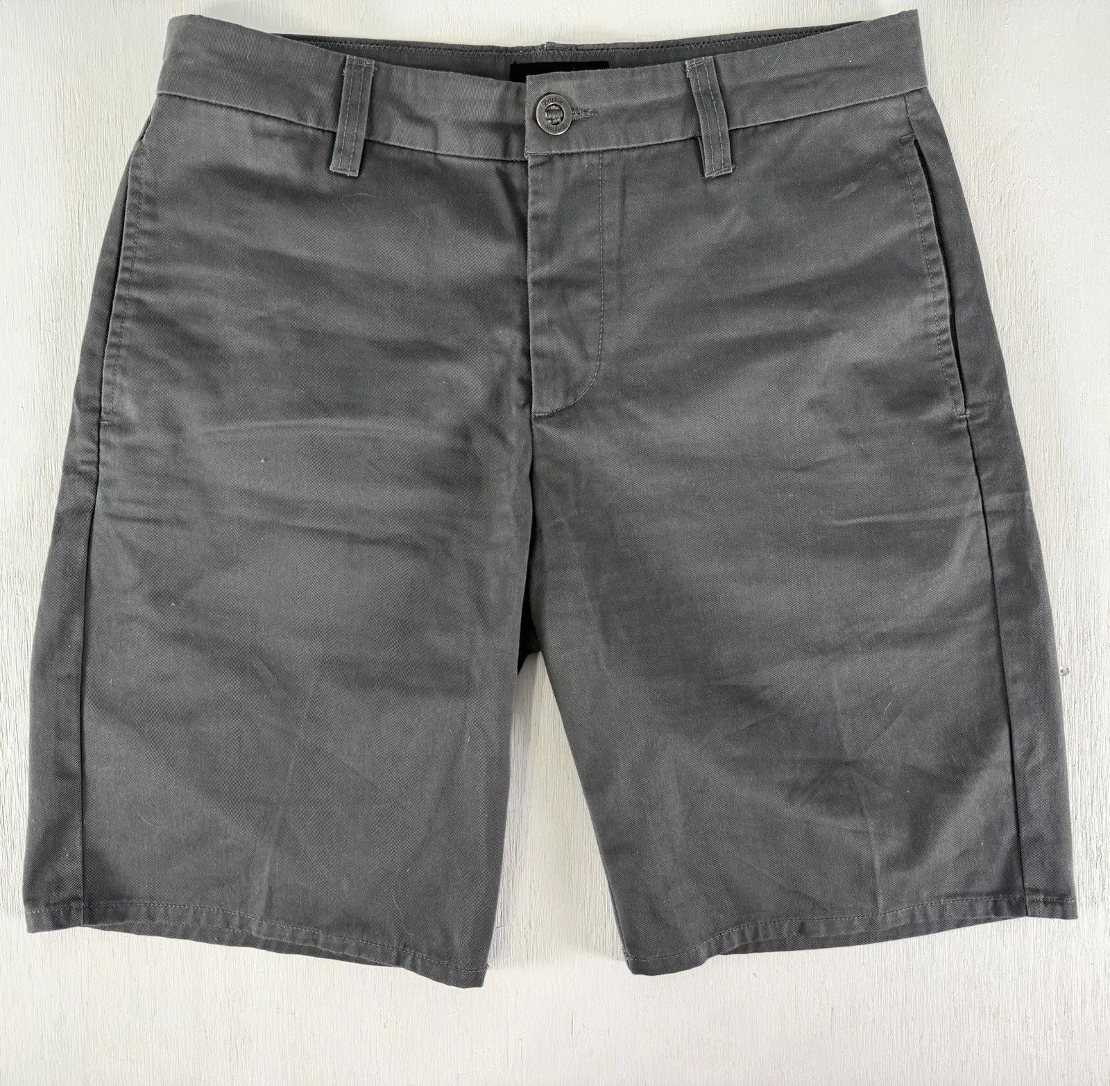 BRIXTON Short Men’s chinos CARTER SLACK SHORT charcoal Gray Size 32 Skater