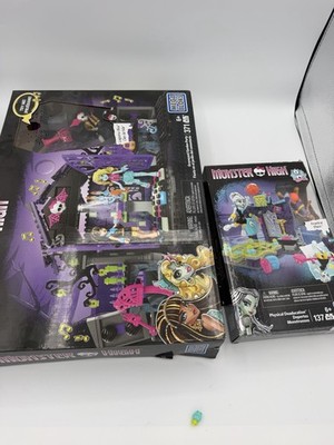 Mega Bloks MONSTER HIGH: Graveyard Garden Party-2015 Retired Frankie stein