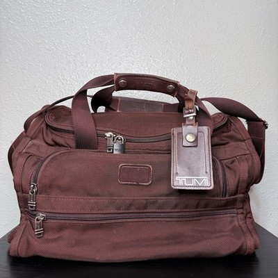 TUMI Brown Duffel Bag Weekender Carryon Gym Suitcase  Leather Travel Nylon
