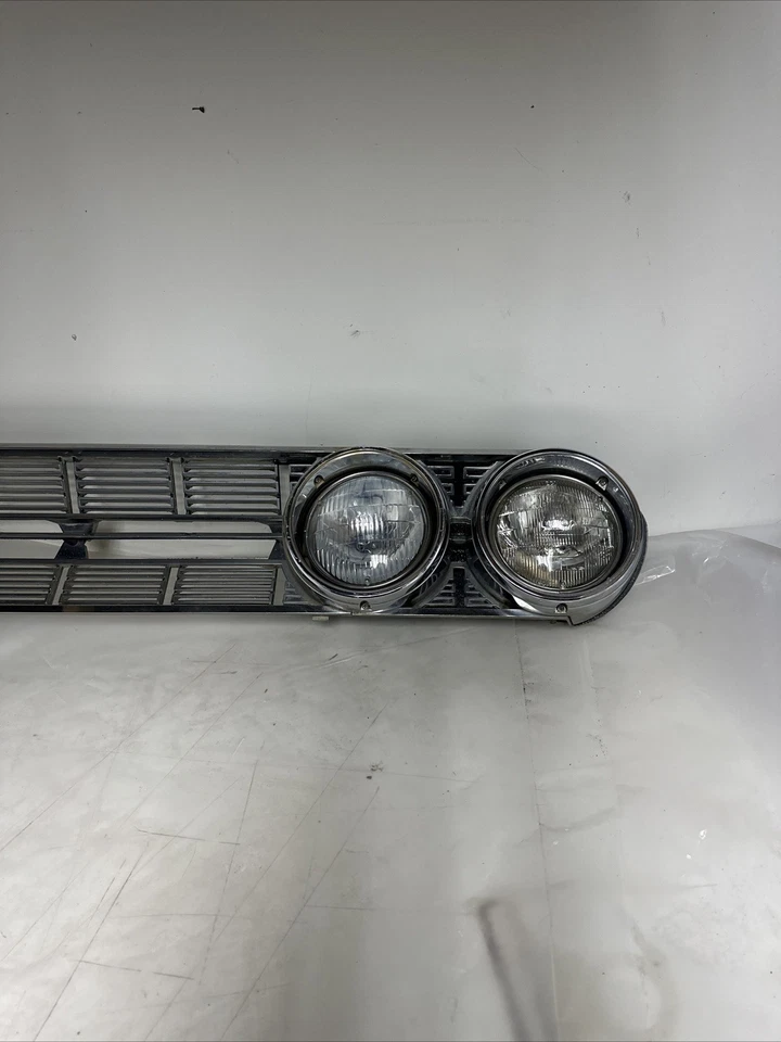 Dodge 880 rejilla de 4 puertas 1964  Foto 2 de 4