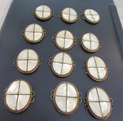 Lot of 12 Vtg Mother of Pearl & Brass Belt Jewelry Conchos 1.5" x 1/25" Craft