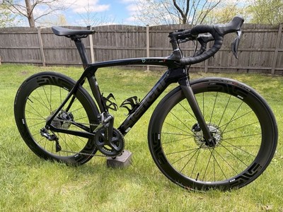 bianchi oltre xr3 disk 2020サイズ53 Bianchi Oltre XR3 Disc Black Gloss Size 53 Shimano Ultegra Di2