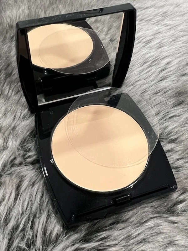 Beauticontrol Perfecting Wet Dry Finish CL Porcelain Beige* 6066 •NEW• P1 Founda - Image 2 of 4