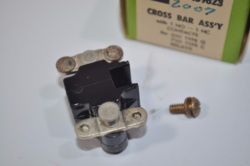 NEU Allen Bradley Querstange Montageteil # X-159623 - Bild 2 von 3