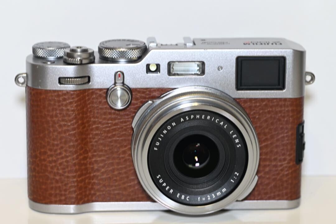 Fujifilm X100F Digital Mirrorless Camera Limited Edition Fujifilm X100F Digital Mirrorless Camera Limited Edition