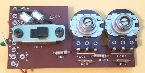 Marantz 4270 Quad Receiver DOLBY FM PRESET AND DEEMPHASIS SWITCH YD2886014-2  