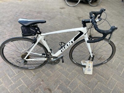 Giant Road Bike UK