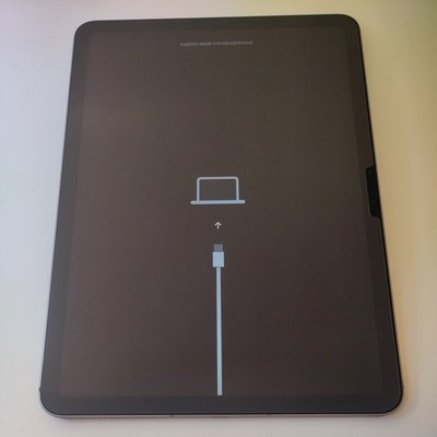 Apple iPad Air 11'' M3 128 GB defekt weil iCloud Sperre