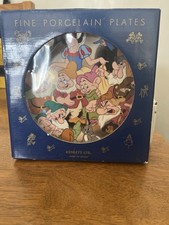 Disney Fine Porcelain Plate Snow White by Kenleys LTD New/Other Boxed