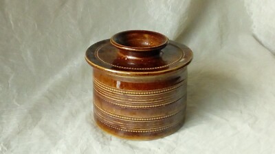WASSERBUTTERDOSE AUS STEINZEUG GROSSES MODELL NR. 1 *