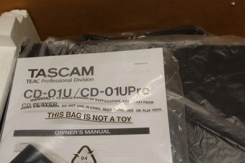 TASCAM CD-01U player CD player - #17418R - Image 4 of 4