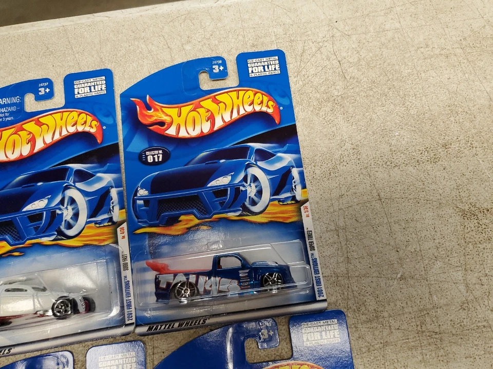 Hot Wheels 2001 First Editions 1-10 Cadillac Bus Truca Fast Tuned Hooligan  - Image 4 of 4