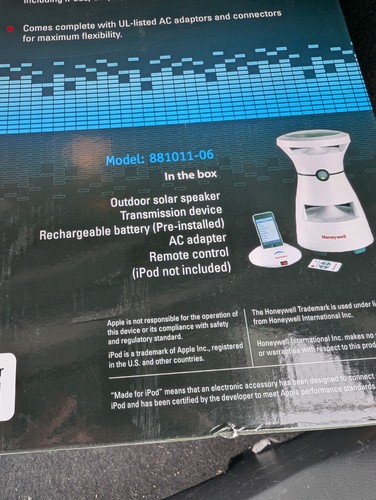 Honeywell Solar Powered Speaker 881011-06 New In Box Rare Works With iPods MP3  - Picture 3 of 4