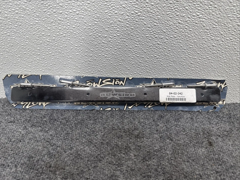 04-02-342 Placa de patada bandeja trasera soplada 1996-2020 Yamaha Superjet Standup Foto 2 de 4