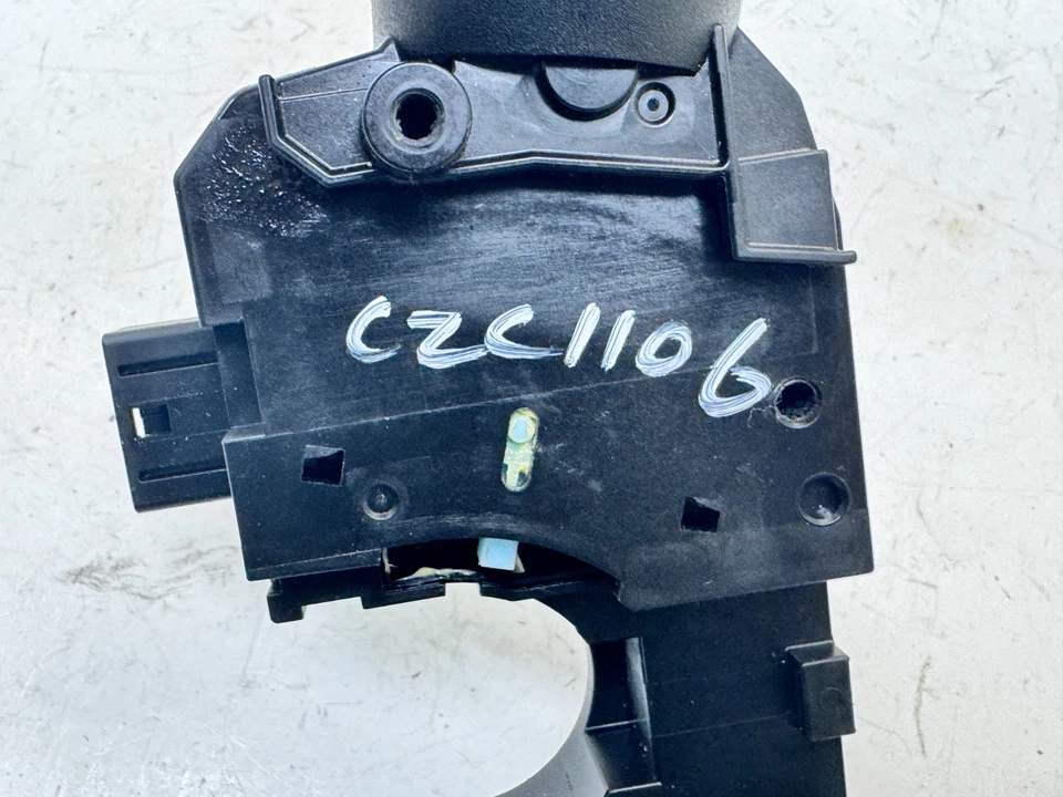 Interruptor de control de intermitente e limpiaparabrisas Nissan NV1500 NV2500 NV3500 2012-2021 OEM Foto 3 de 4