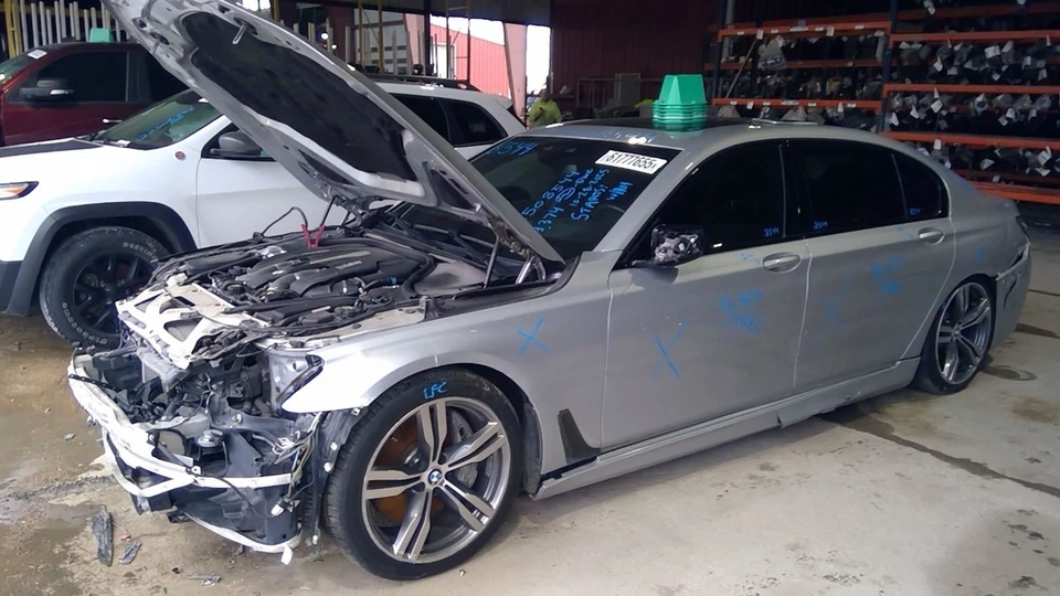 Eje delantero izquierdo conductor compatible con BMW 750i 5230689 16-19 Foto 2 de 4