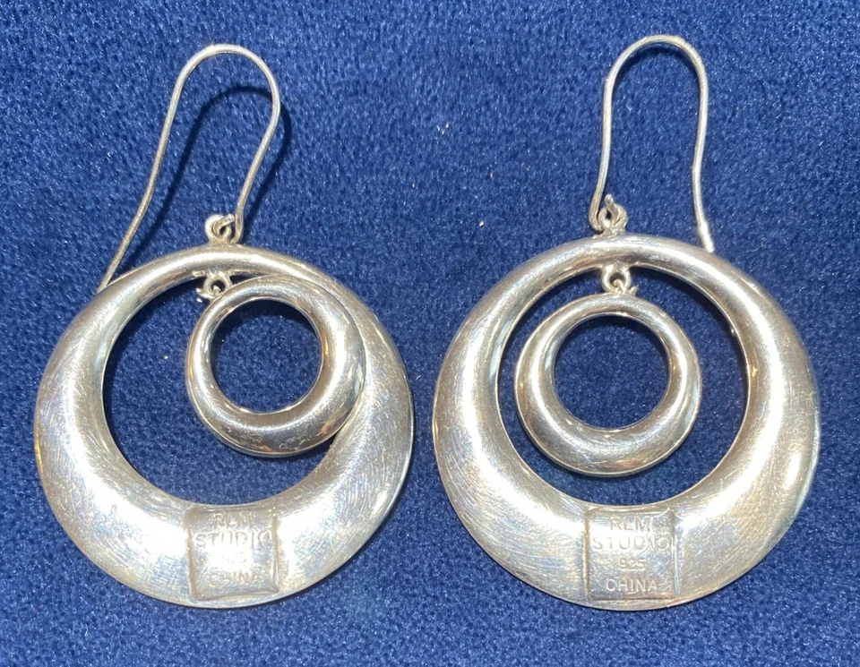 Pendientes de aro doble de plata de ley Robert Lee Morris RLM Studio Foto 4 de 4