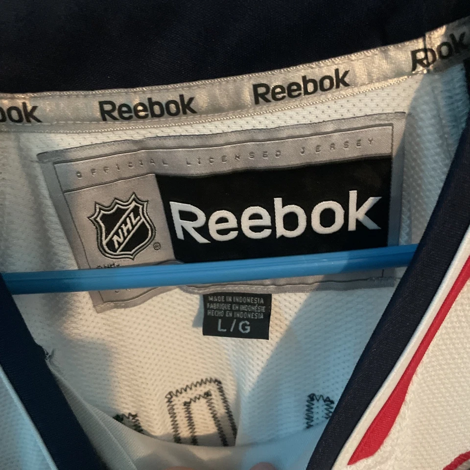 SIGNED Reebok NY Rangers #24 Ryan Callahan 2014 Stadium Series Jersey Size L - Image 4 of 4
