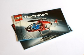 LEGO Technic Helicopter - Set No. 8046 (YEAR 2010)
