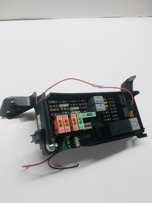 06-13 Mercedes-Benz X164 GL450 ML350 R350 Rear Relay Fuse Box 1645451740 OEM