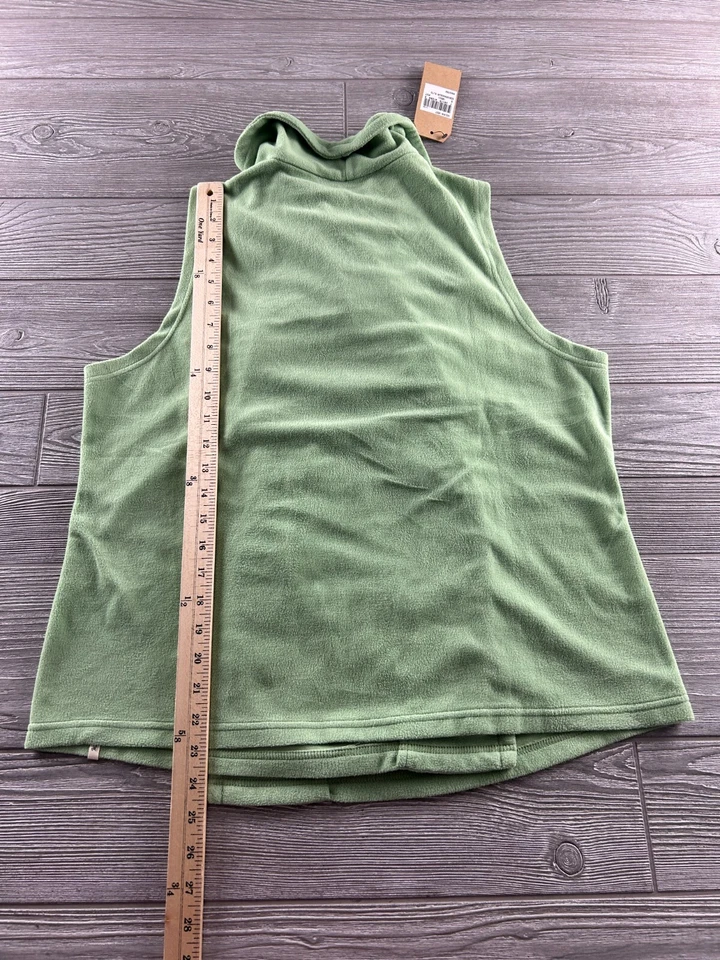 Woolrich Colwin Style Vest One Button Closure Ladies Size Small Green NWT - Image 4 of 4