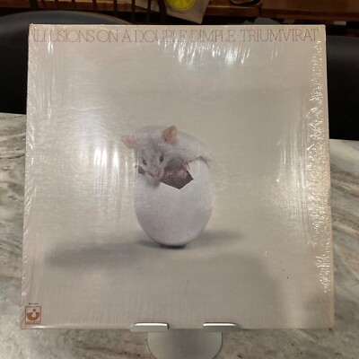 TRIUMVIRAT LP ILLUSIONS ON A DOUBLE DIMPLE HARVEST ST-11311 1974 EX/NM Shrink