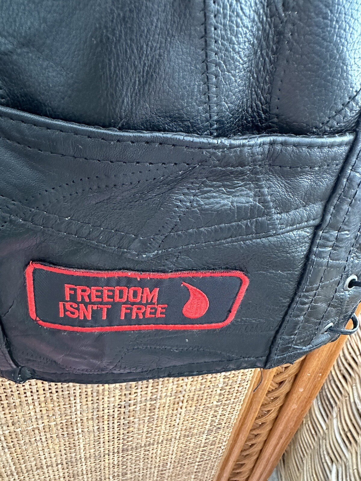 VTG Patchwork Black Leather Motorcycle Biker Vest… - image 12