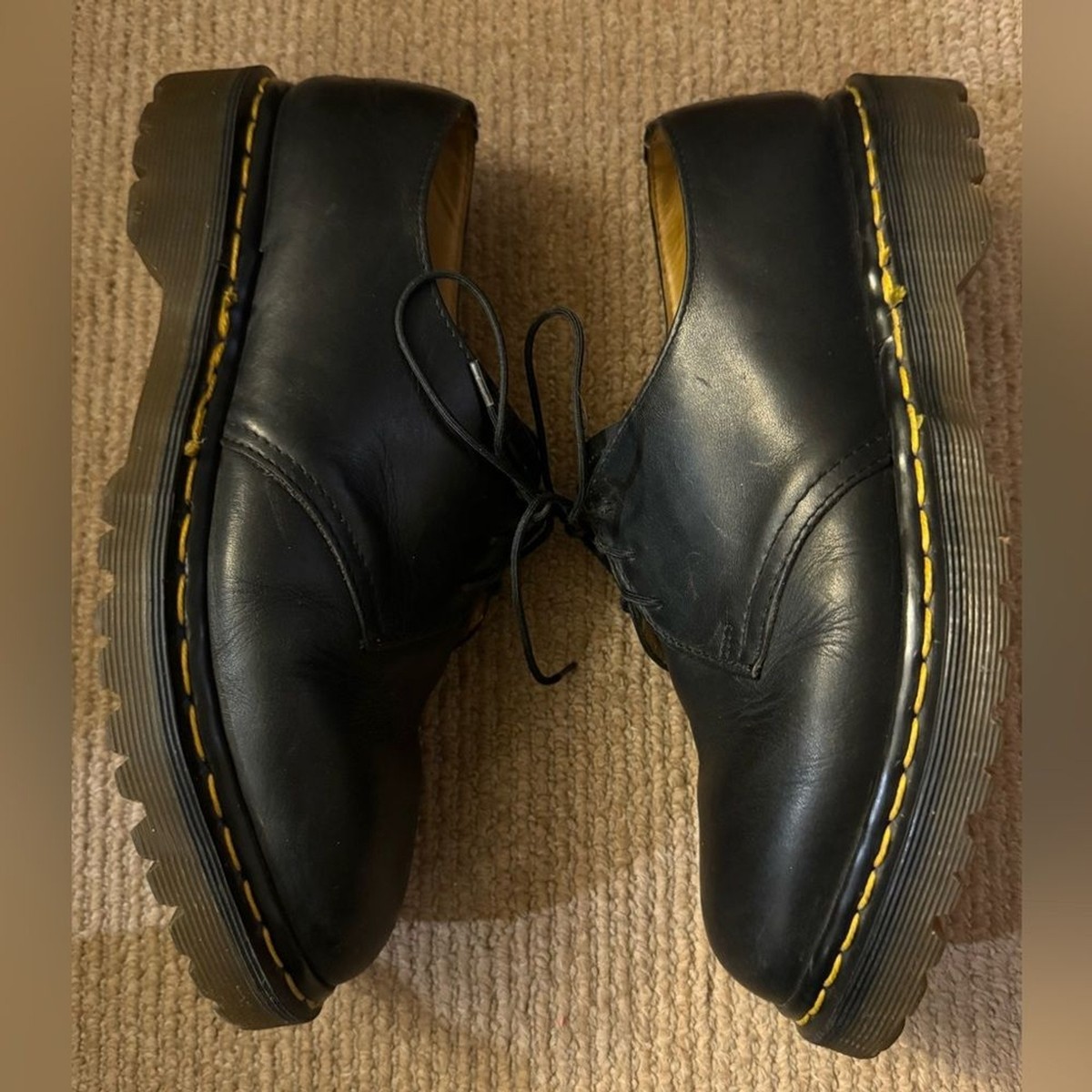 Vintage Dr. Martens Black Leather 1461 Black Leather greasy 3 eyelet Oxford shoe Dr. Martens 1461 Men main image 4