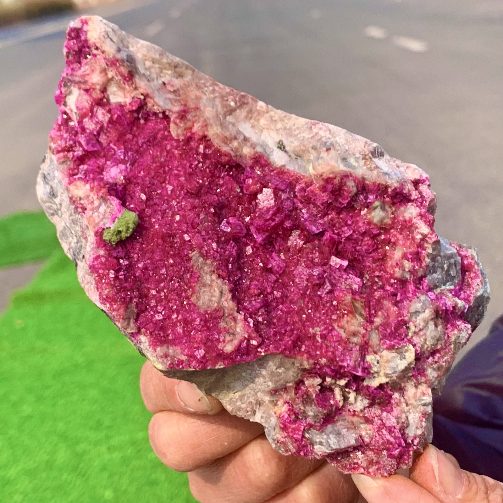 1.1LB Natural Cobalto Calcite graininess Crystal Mineral specimen Healing-Congo