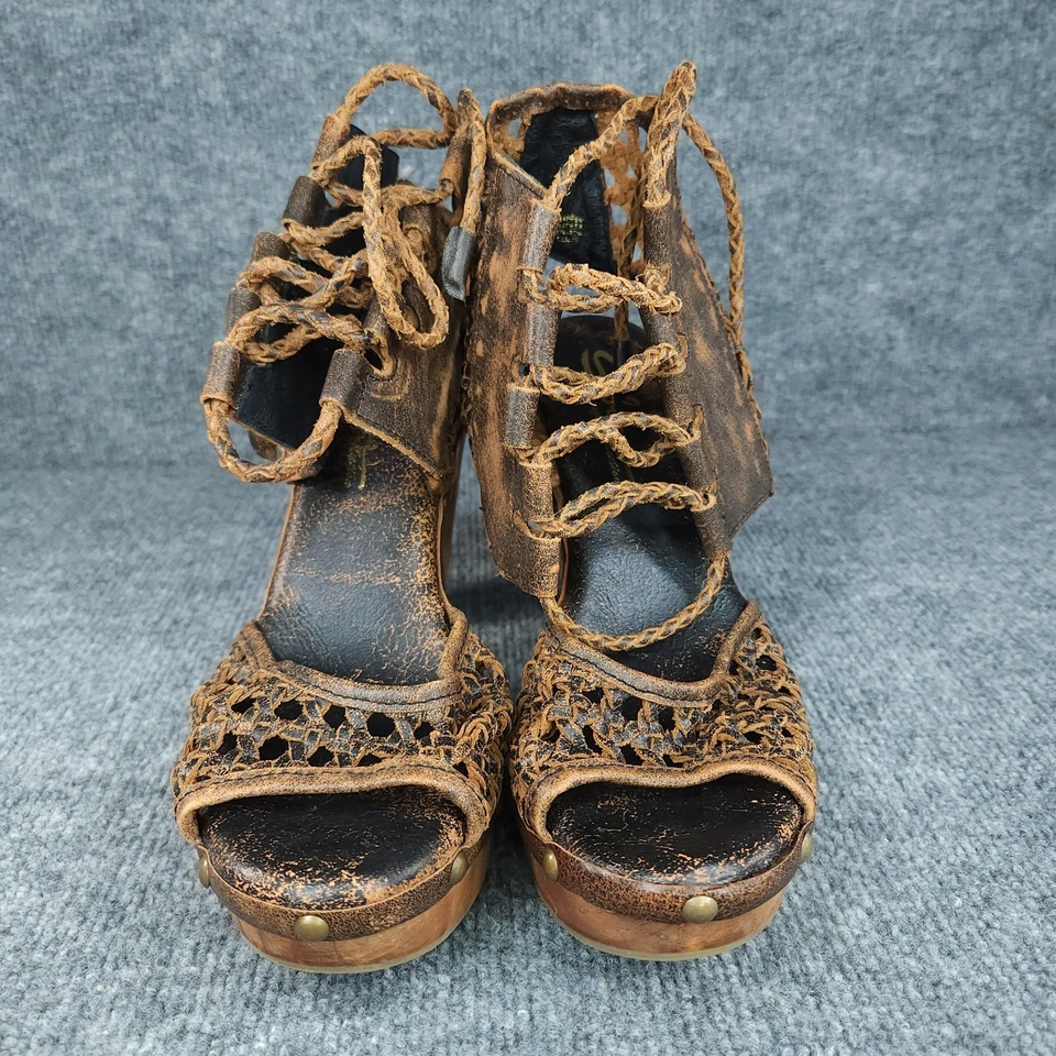 Sbicca Vintage Sandals Womens Size 10 Distressed Heels Shoes Wooden Strappy NWT - Image 3 of 4