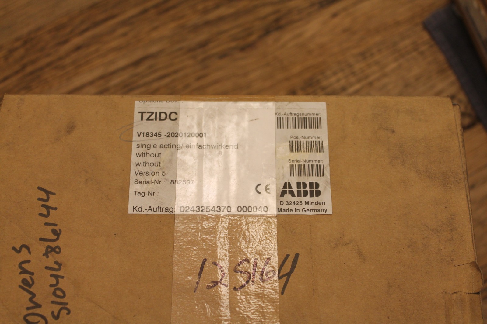 ABB V18345-2022120001 Valve Positioner V18345-2022120001 NEW NIB