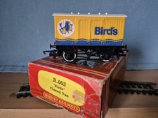Hornby R.002 Birds Custard 12T Closed Van Wagon V.Good Boxed Condition.