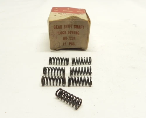 VINTAGE FORD TRACTORS LOCK SPRING PTO SHIFTER SPRINGS LOT OF 7 FORD #BB-7234 NOS