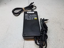 Genuine Dell M4600 M4800 PA-7E 210W Power Adapter Charger D846D DA210PE1-00