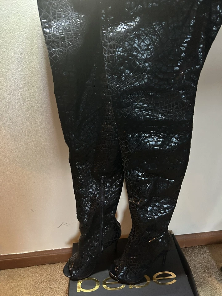 Bebe Brinley hasta el muslo | Peep Toe | Tacón alto | Negro | Talla 8,5 M Foto 2 de 4