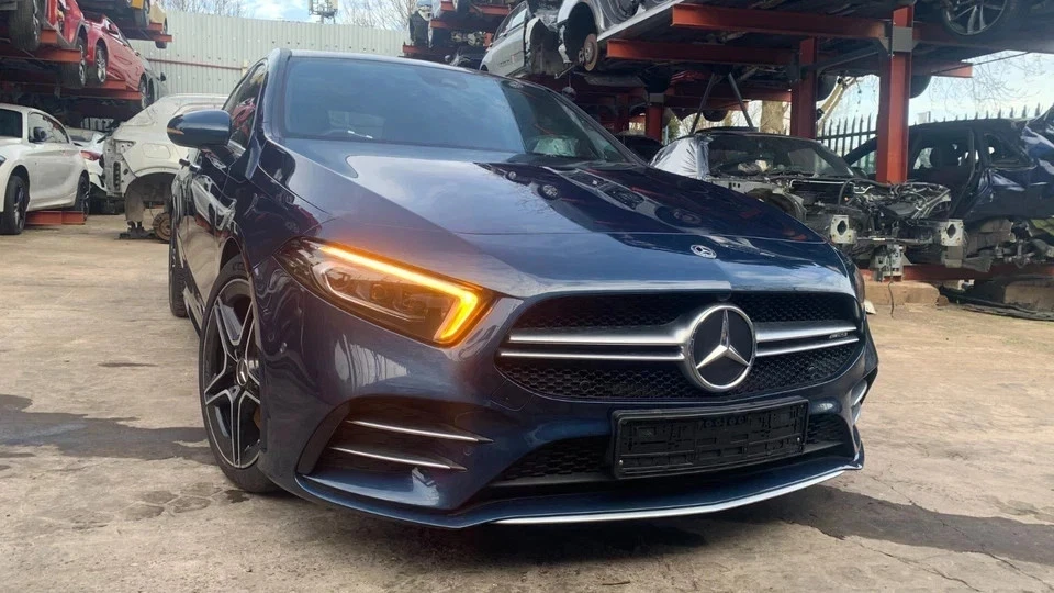 MERCEDES-BENZ AMG A35 WATER DEFLECTOR 2021 P/S A-CLASS W177 A1776902900 - Image 2 of 4