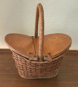 wicker