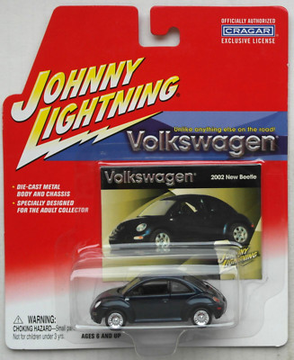 Johnny Lightning 2002 VW Volkswagen New Beetle dunkelblaumetallic Neu/OVP JL ´02