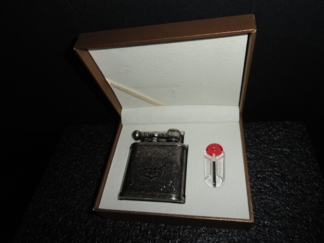 Picture 4 of 11