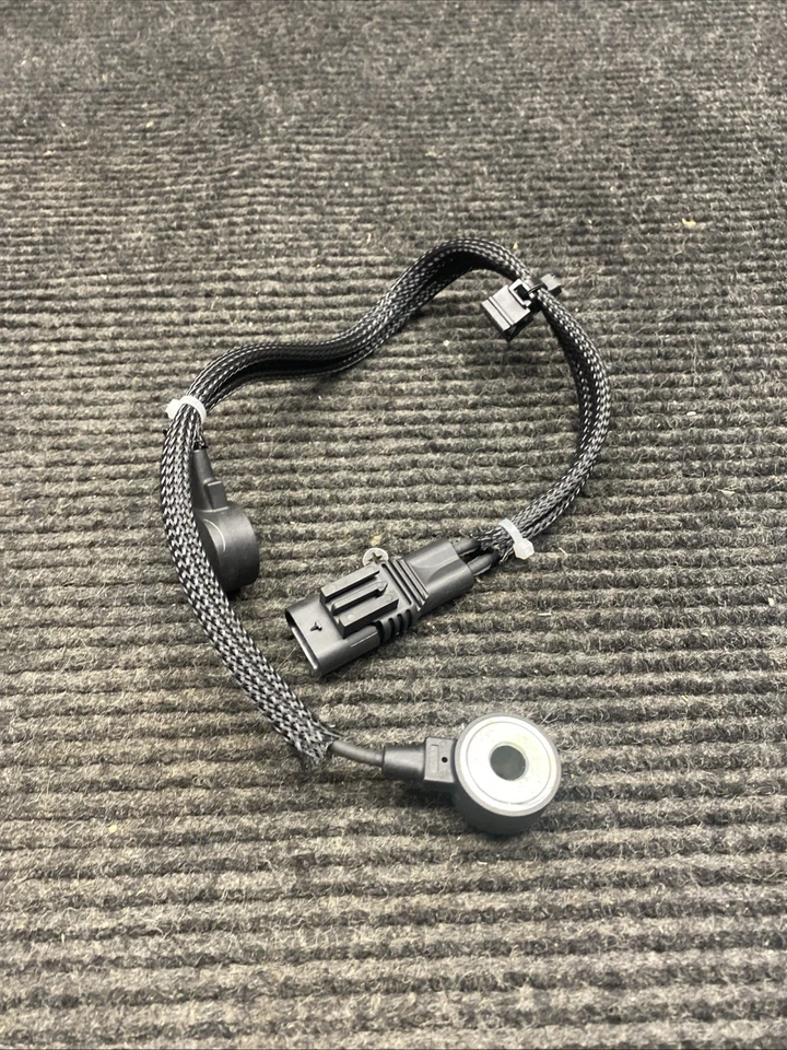 TRQ Engine Knock Sensor Fits 2011-2020 Mercedes-Benz ESA90094 - Image 3 of 4